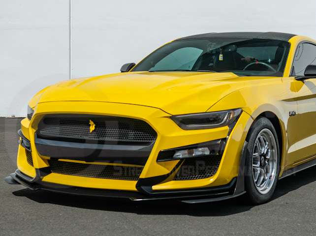 2015-2023 FORD MUSTANG W/ SIGNAL LIGHT | CARBON FIBER SIDE MIRROR CAP COVER PAIR